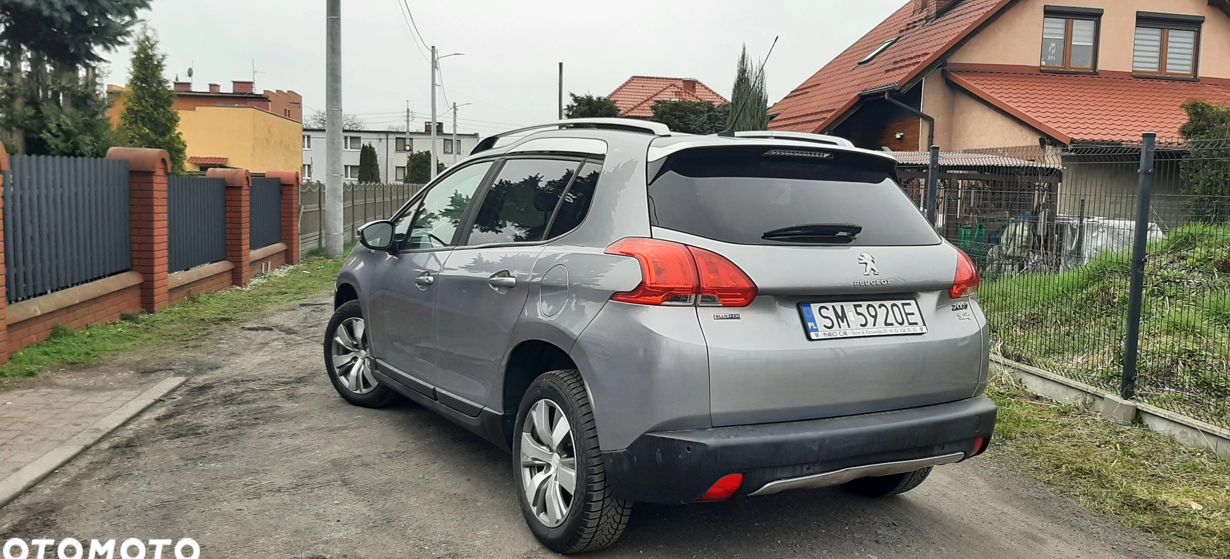Peugeot 2008 cena 33999 przebieg: 193000, rok produkcji 2015 z Wyśmierzyce małe 301